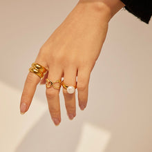 Load image into Gallery viewer, GENUINE PEARL RING | 18K PLATED
