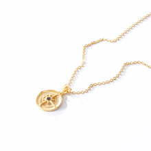 Load image into Gallery viewer, NORTH STAR NECKLACE | GOLD
